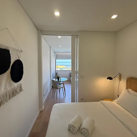 Lions By Perpetual Relax *