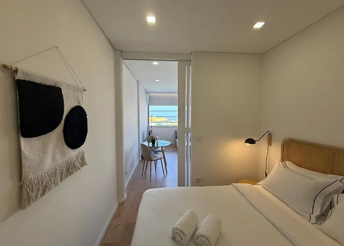 Lions By Perpetual Relax *